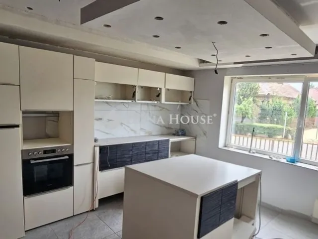 Eladó ház Tápiószecső 140 nm