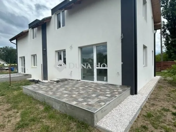 Eladó ház Vasad 112 nm