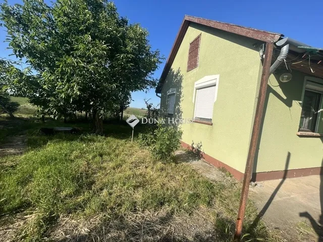 Eladó ház Úri 77 nm