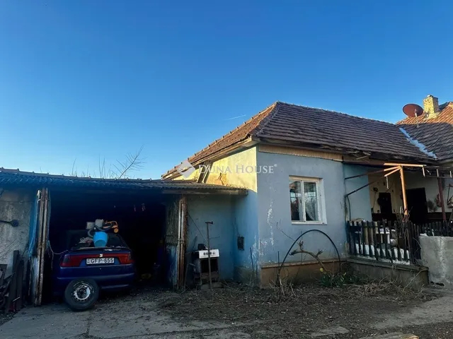 Eladó ház Nagytarcsa 100 nm