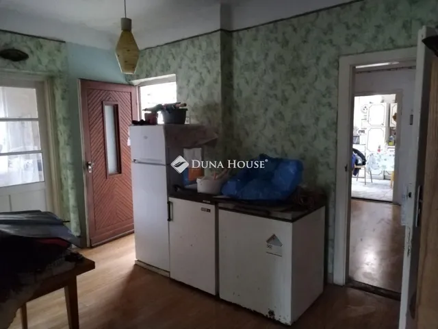 Eladó ház Nagytarcsa 100 nm