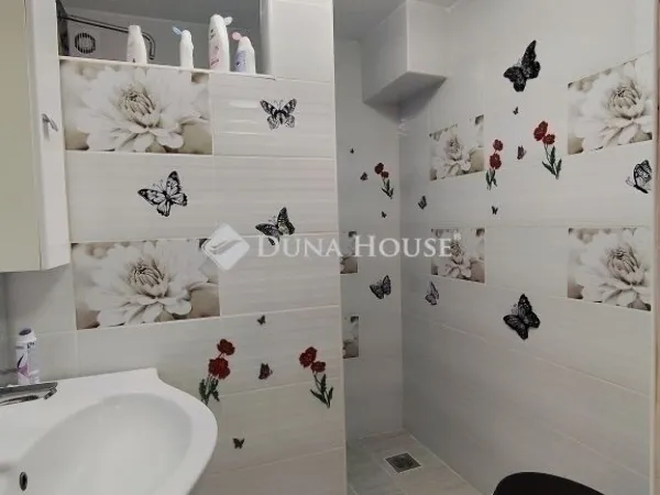 Eladó ház Vecsés 81 nm