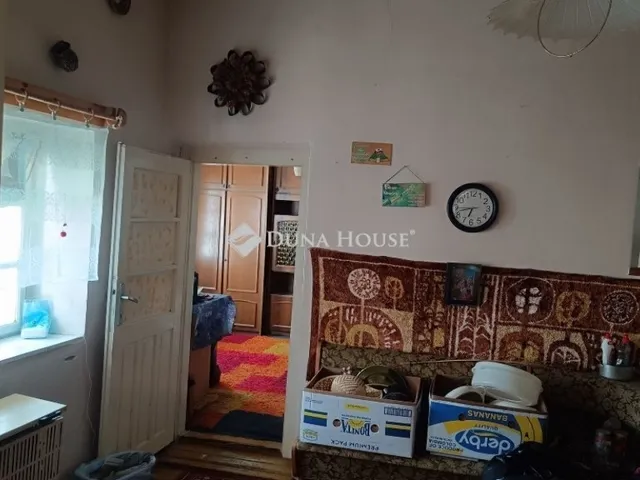 Eladó ház Úri 67 nm