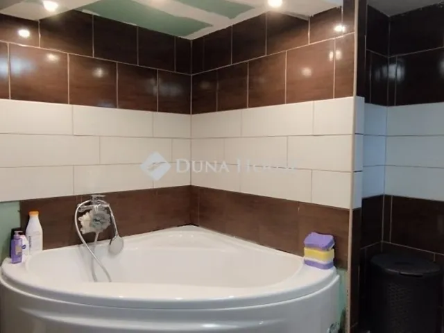 Eladó ház Tápiószecső 133 nm