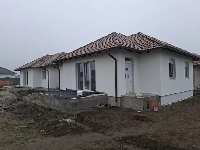 Eladó ház Jászberény 83 nm