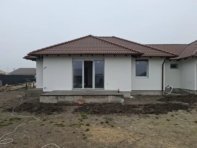 Eladó ház Jászberény 83 nm