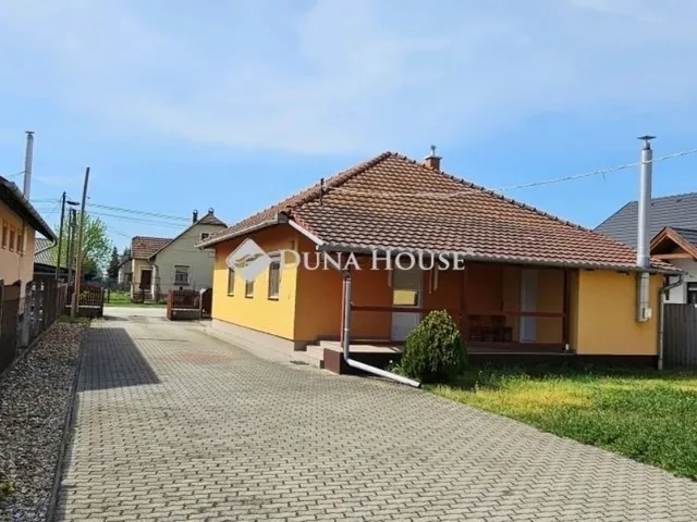 Eladó ház Tápiószecső 100 nm