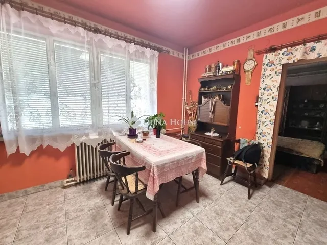 Eladó ház Tápiószecső 170 nm
