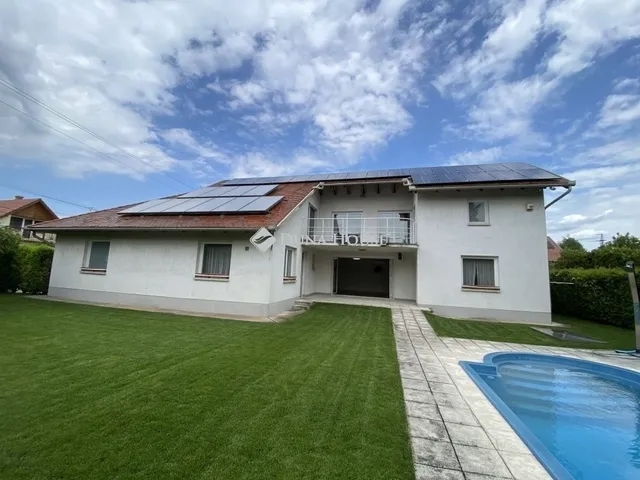 Eladó ház Budapest XVII. kerület 210 nm