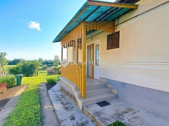 Eladó ház Zsámbok 82 nm