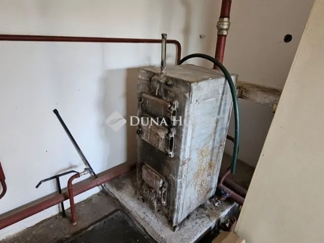 Eladó ház Tápiószecső 150 nm