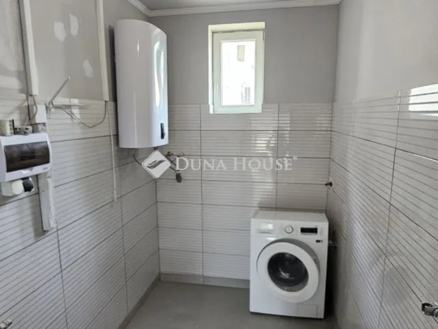 Eladó ház Tápiószecső 140 nm