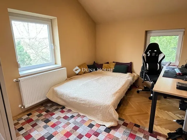 Eladó ház Albertirsa 240 nm
