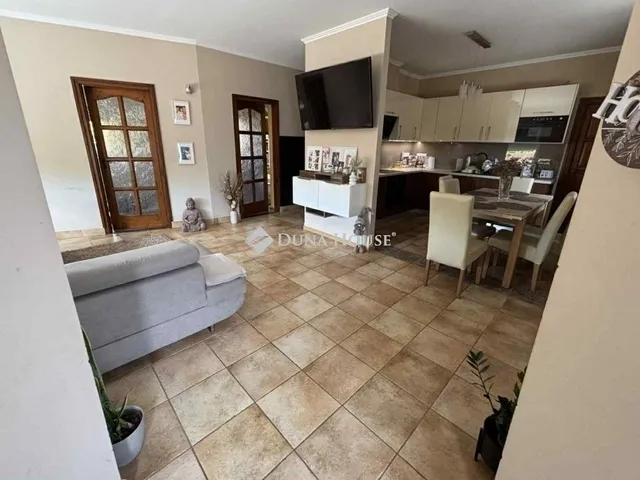 Eladó ház Cegléd 103 nm