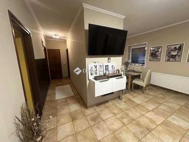 Eladó ház Cegléd 103 nm