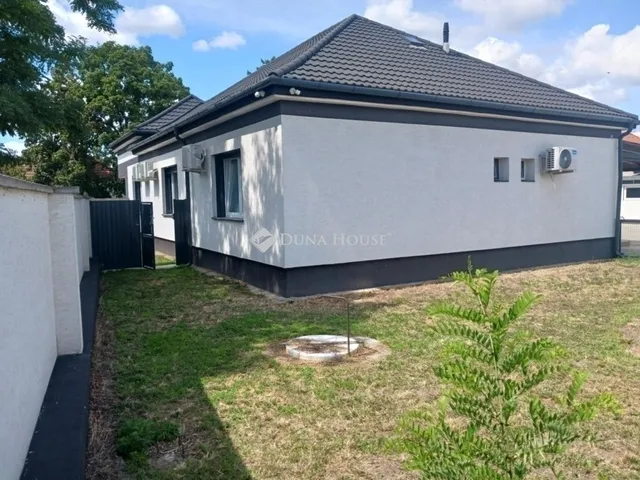 Eladó ház Budapest XVII. kerület 150 nm