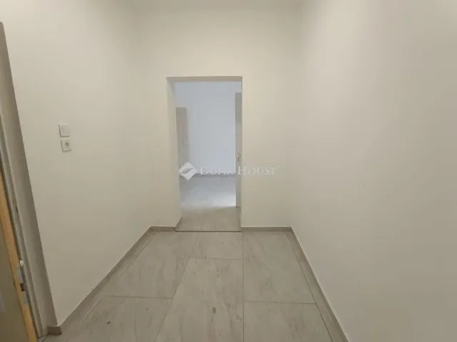 Eladó ház Tápiószentmárton 95 nm