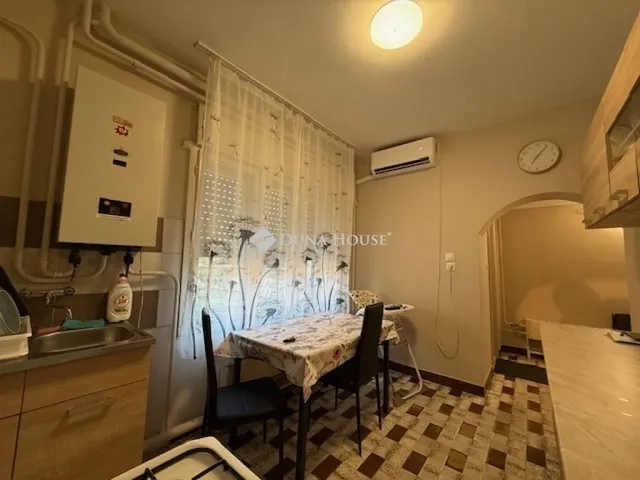 Eladó ház Vecsés 86 nm