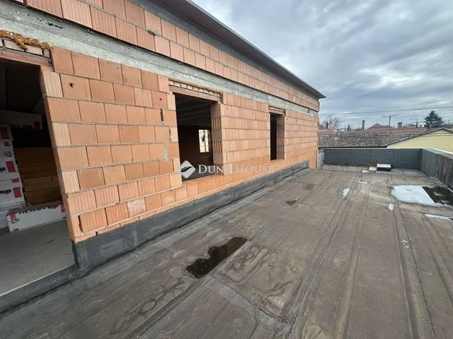 Eladó ház Albertirsa 369 nm