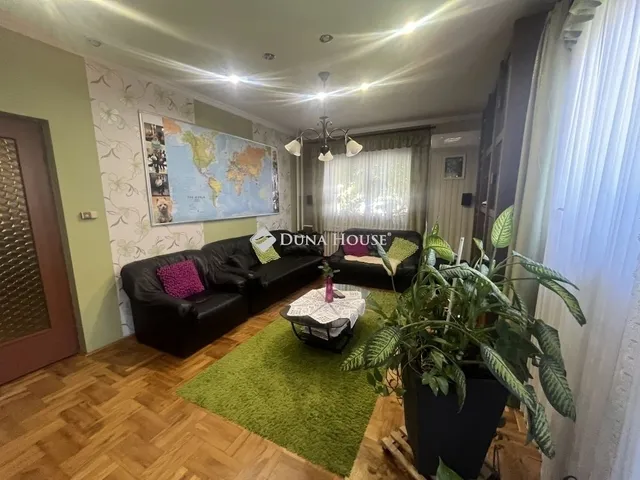 Eladó ház Albertirsa 182 nm