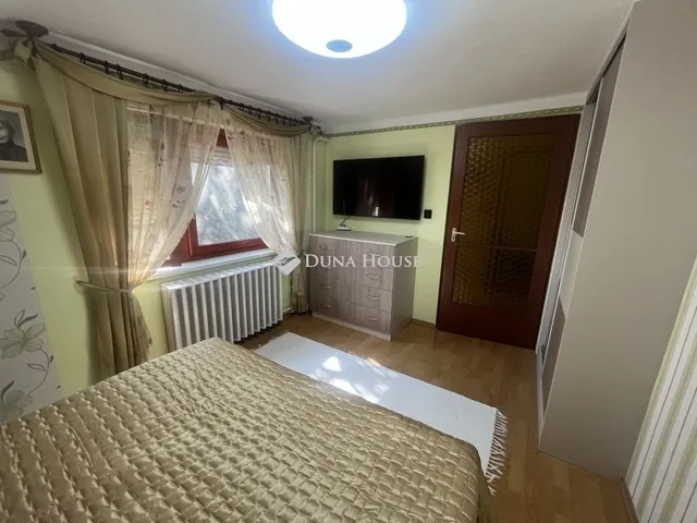 Eladó ház Albertirsa 182 nm