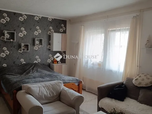 Eladó ház Szentmártonkáta 123 nm