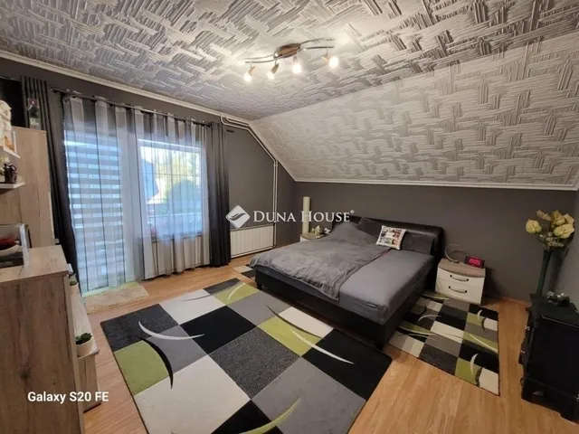 Eladó ház Vecsés 458 nm