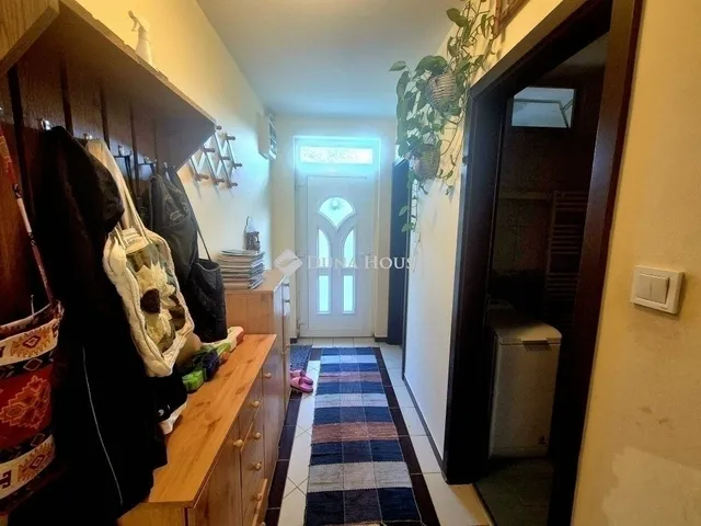 Eladó ház Üllő 145 nm