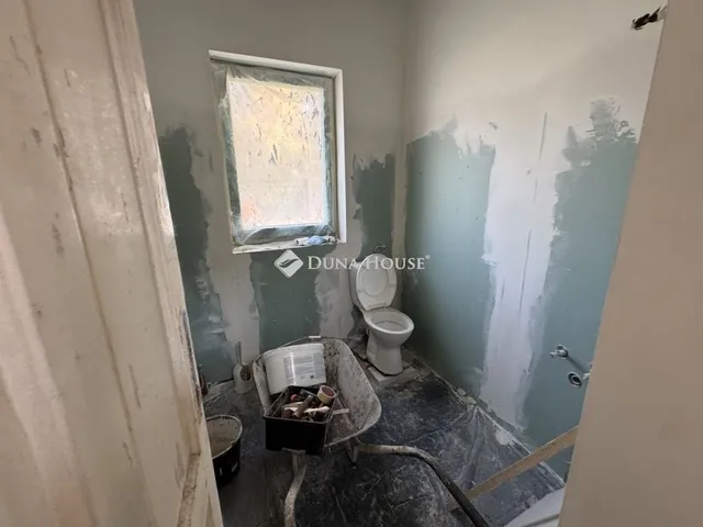 Eladó ház Monor 84 nm