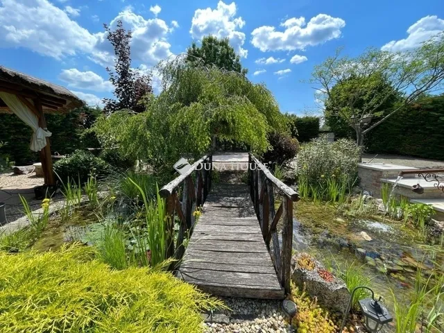 Eladó ház Albertirsa 227 nm