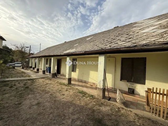 Eladó ház Kóka 63 nm