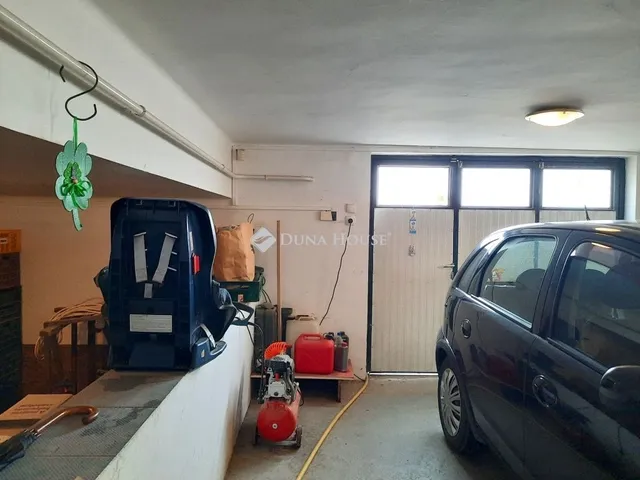 Eladó ház Újhartyán 175 nm