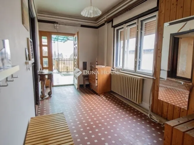 Eladó ház Ecser 168 nm