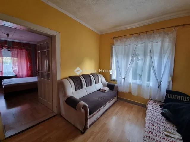 Eladó ház Tóalmás 98 nm