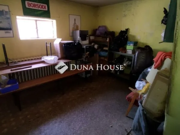 Eladó ház Nagykáta 167 nm