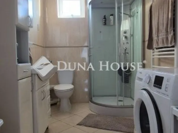 Eladó ház Monor 267 nm