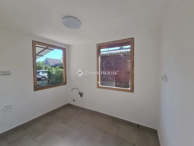 Eladó ház Tóalmás 30 nm