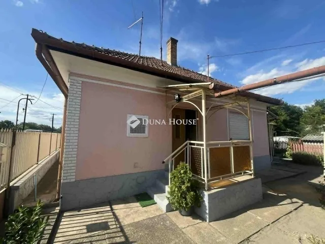 Eladó ház Albertirsa 73 nm