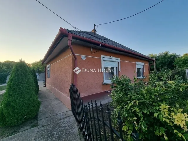 Eladó ház Tóalmás 98 nm