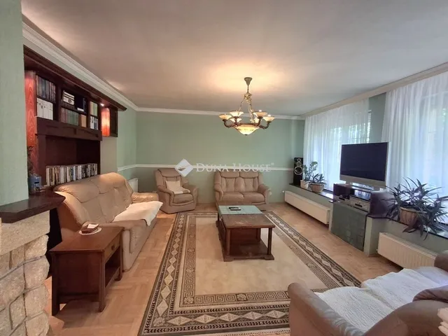 Eladó ház Debrecen 332 nm