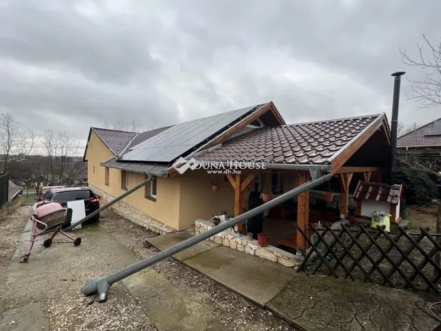 Eladó ház Kóka 200 nm