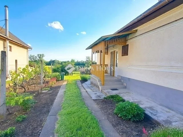 Eladó ház Zsámbok 82 nm