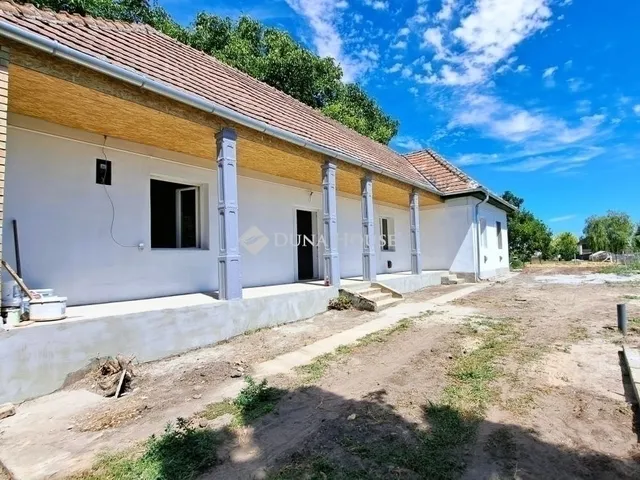 Eladó ház Zsámbok 89 nm