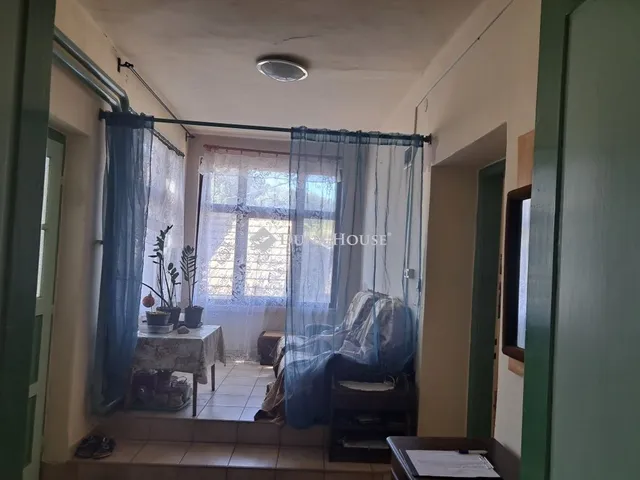 Eladó kereskedelmi és ipari ingatlan Sántos 868 nm