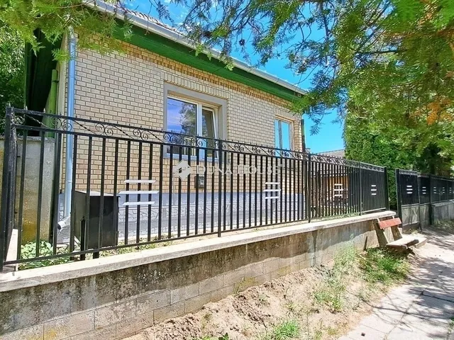 Eladó ház Zsámbok 89 nm