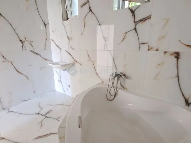 Eladó ház Zsámbok 89 nm