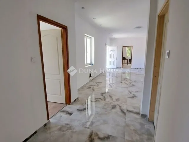 Eladó ház Zsámbok 89 nm