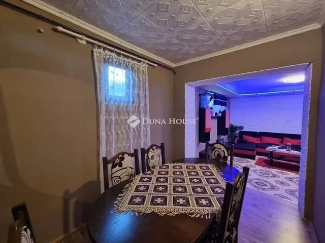 Eladó ház Tóalmás 98 nm