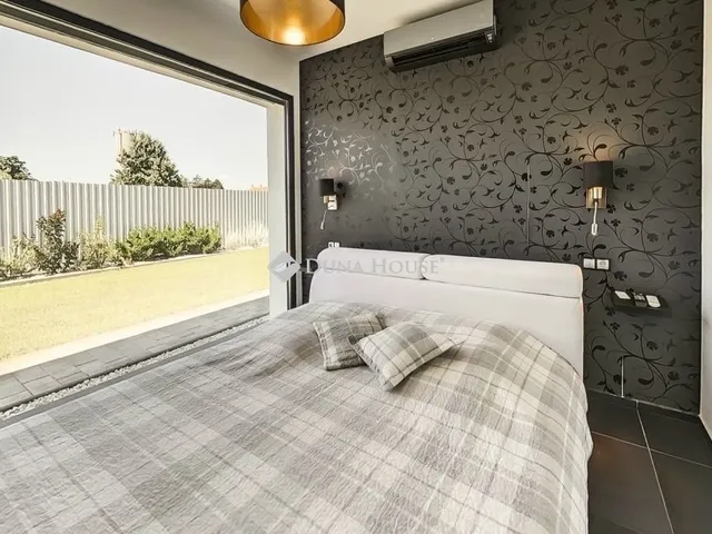 Eladó ház Dabas 270 nm