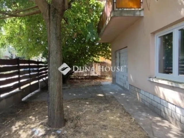 Eladó ház Budapest XVII. kerület 290 nm